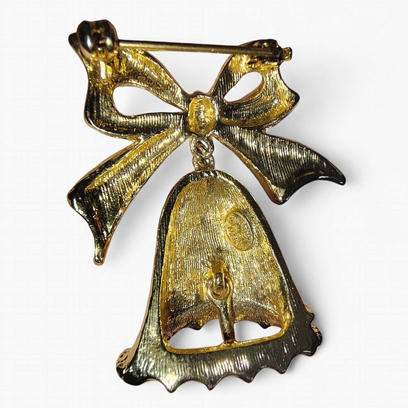 New View Vintage Gold Tone Christmas Bell Brooch - Picture 2 of 3